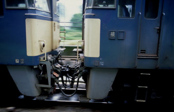 ��������Q����g