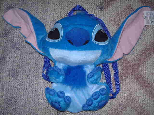 ディズニーストア限定 2004年スティッチサンタぬいぐるみ ディズニーストア限定 2004年スティッチサンタぬいぐるみ