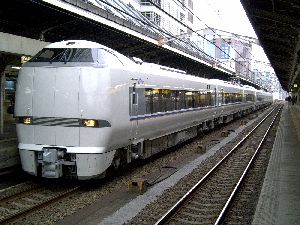 KATO 683系「しらさぎ」(新塗装) 6両セット入線♪ | Bullet