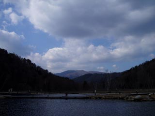 結構雲が出てきて風も強い・・・で、なにより寒いです
